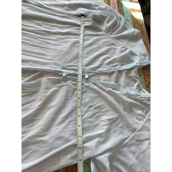 VINTAGE Lorraine Light Blue Lace Chemise Robe Sheer Size S Button 1960s MCM - Picture 12 of 12